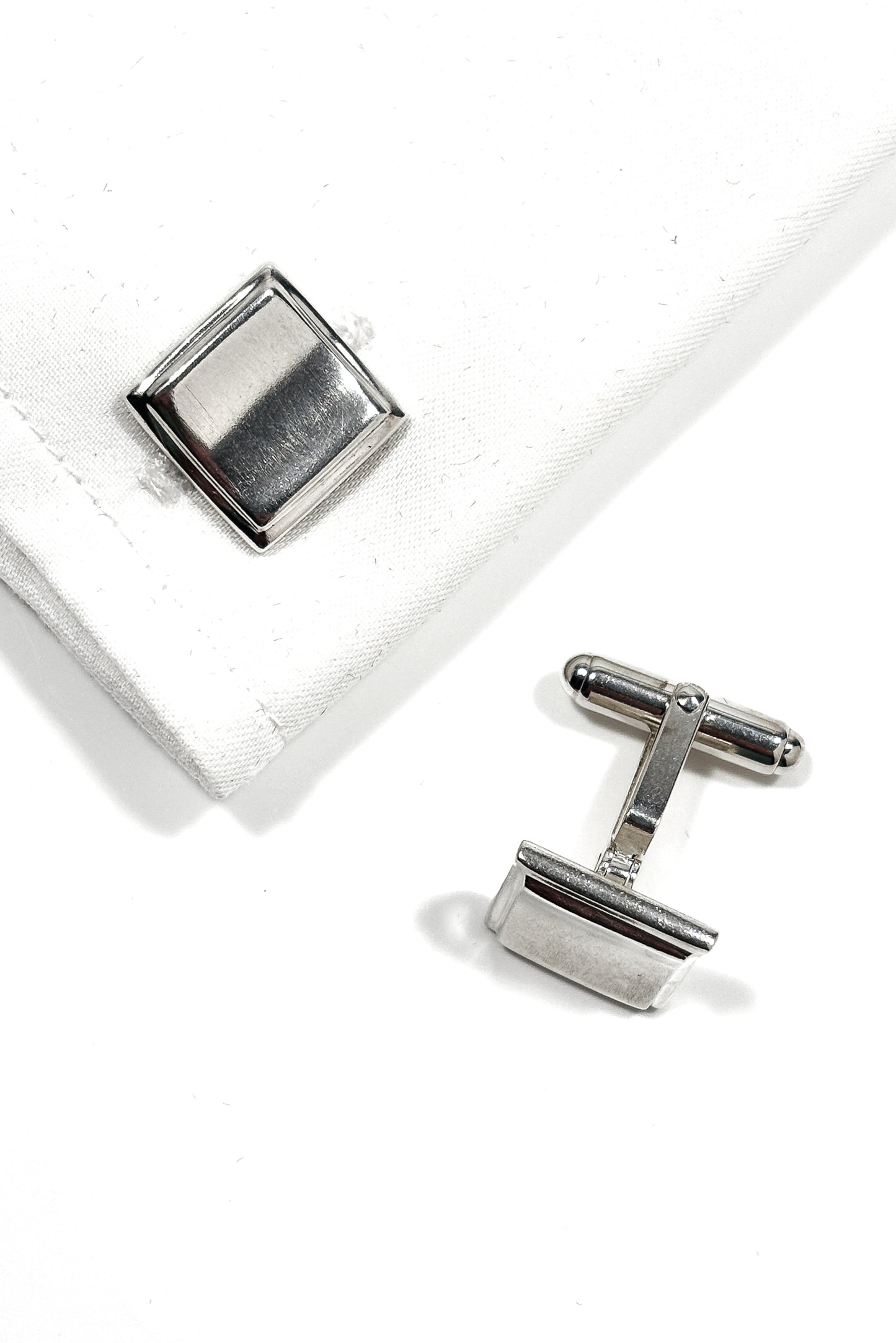 925 silver square cufflinks.