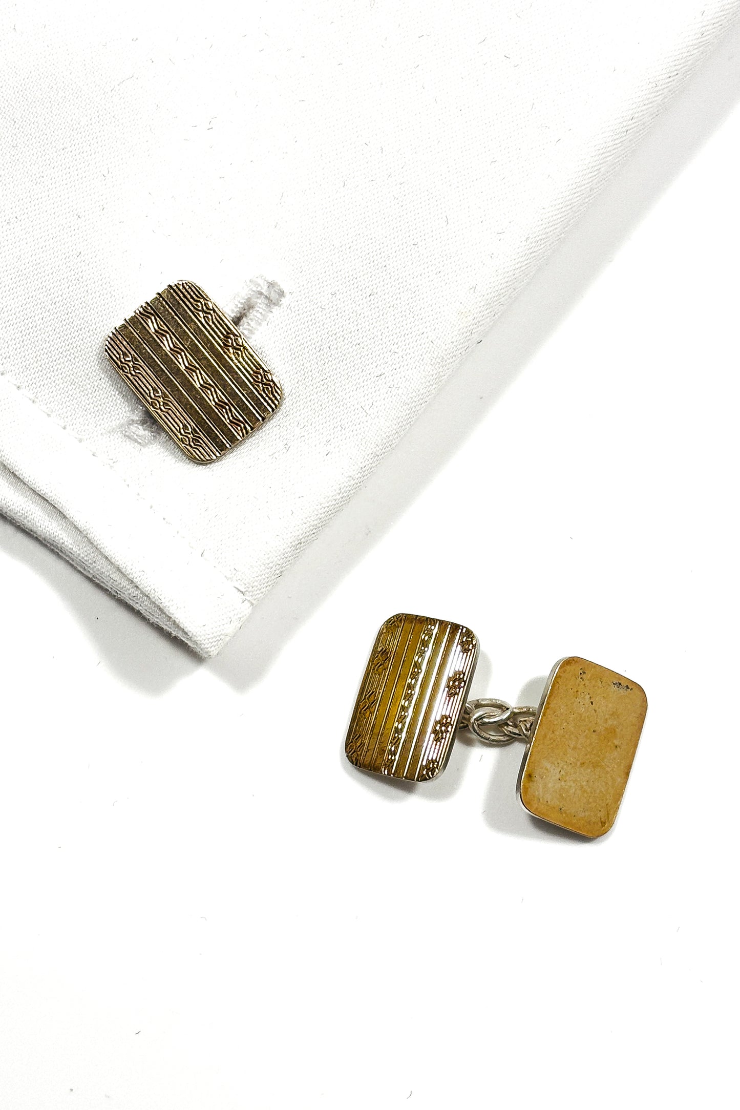 925 silver gold plated engraved design cufflinks.