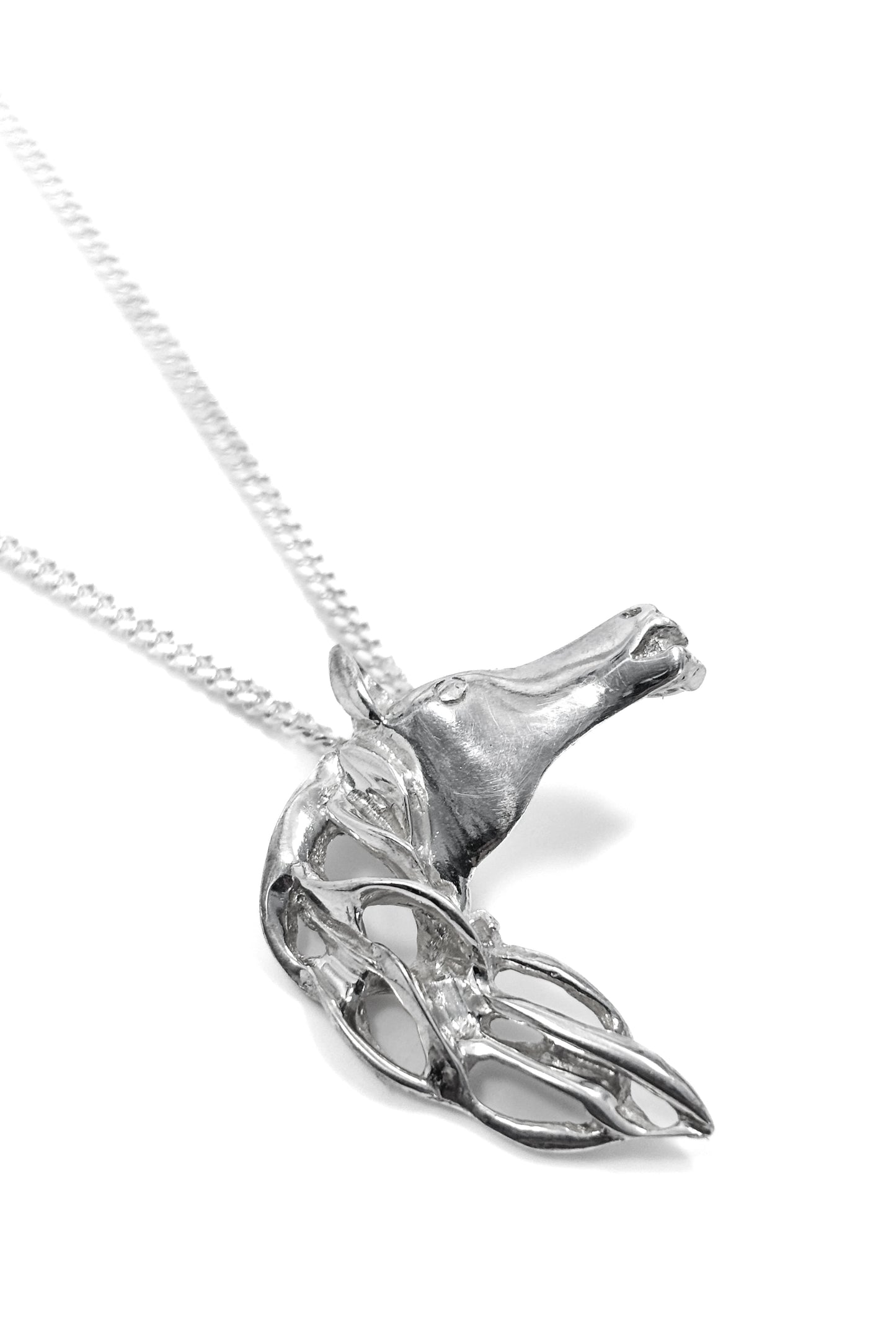 925 silver horse head pendant.