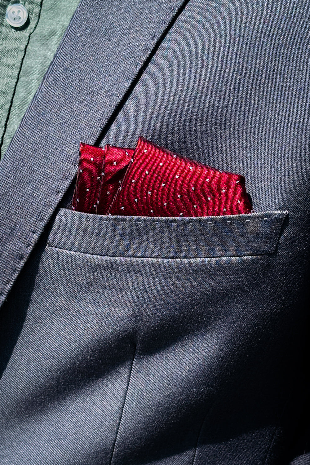 Red & white polka dot pocket square.