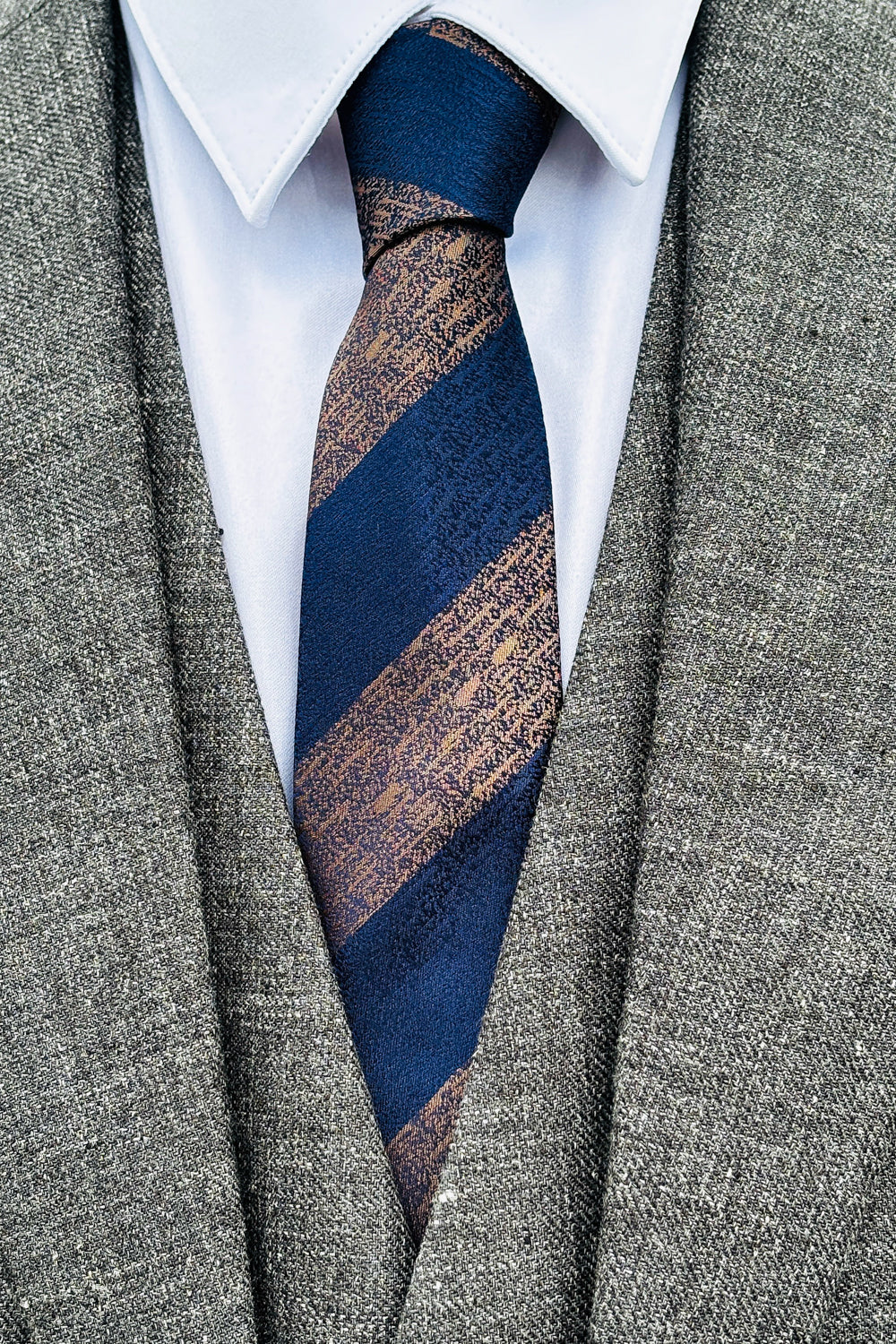 Brown & blue striped slim 6cm tie.
