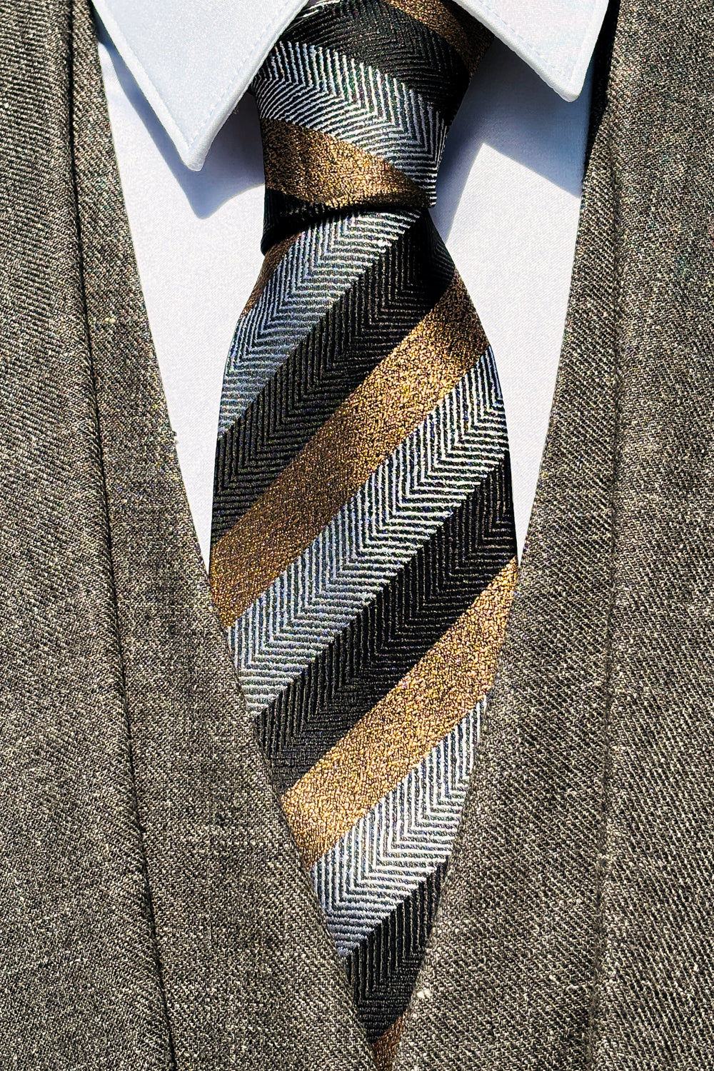Black, gold & grey striped 8cm tie