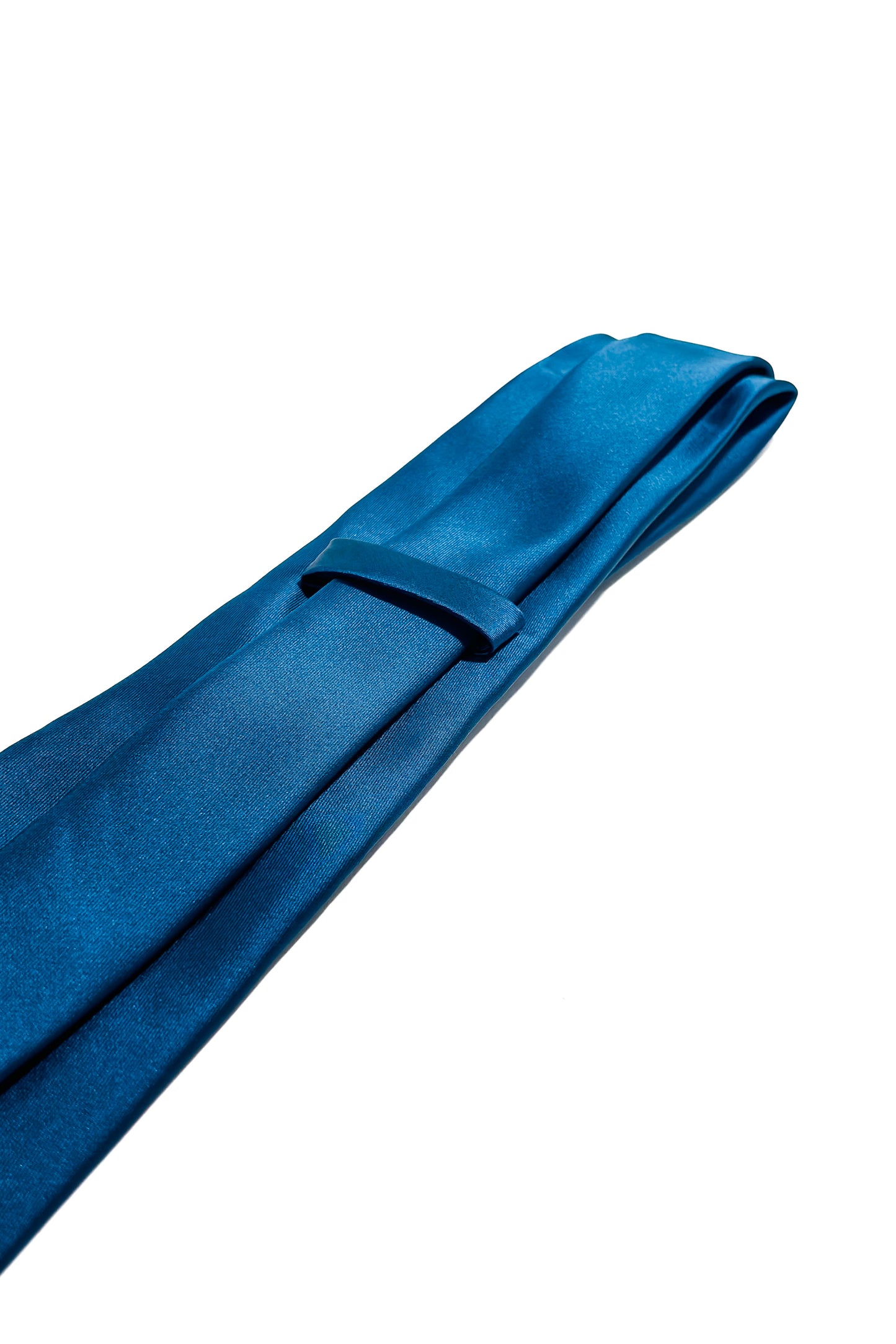 Royal blue silk finish 8cm tie.