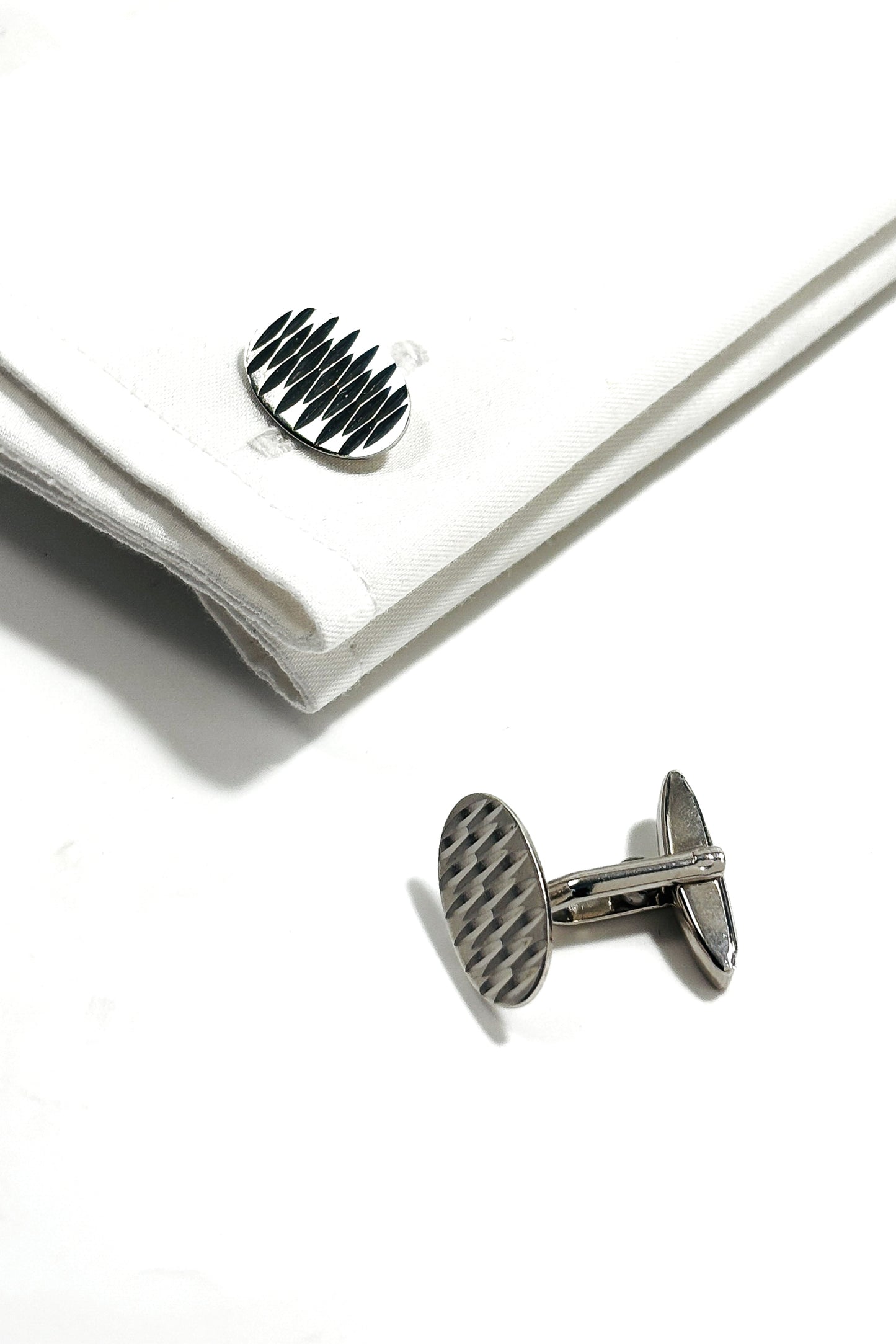 925 silver JA&S diamond cut cufflinks.