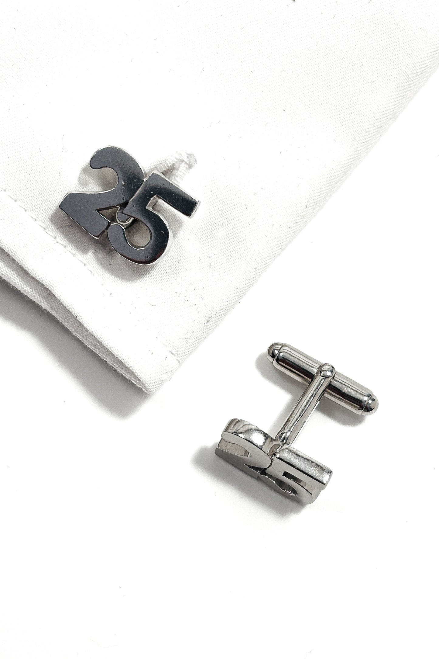 925 silver "25" design cufflinks.