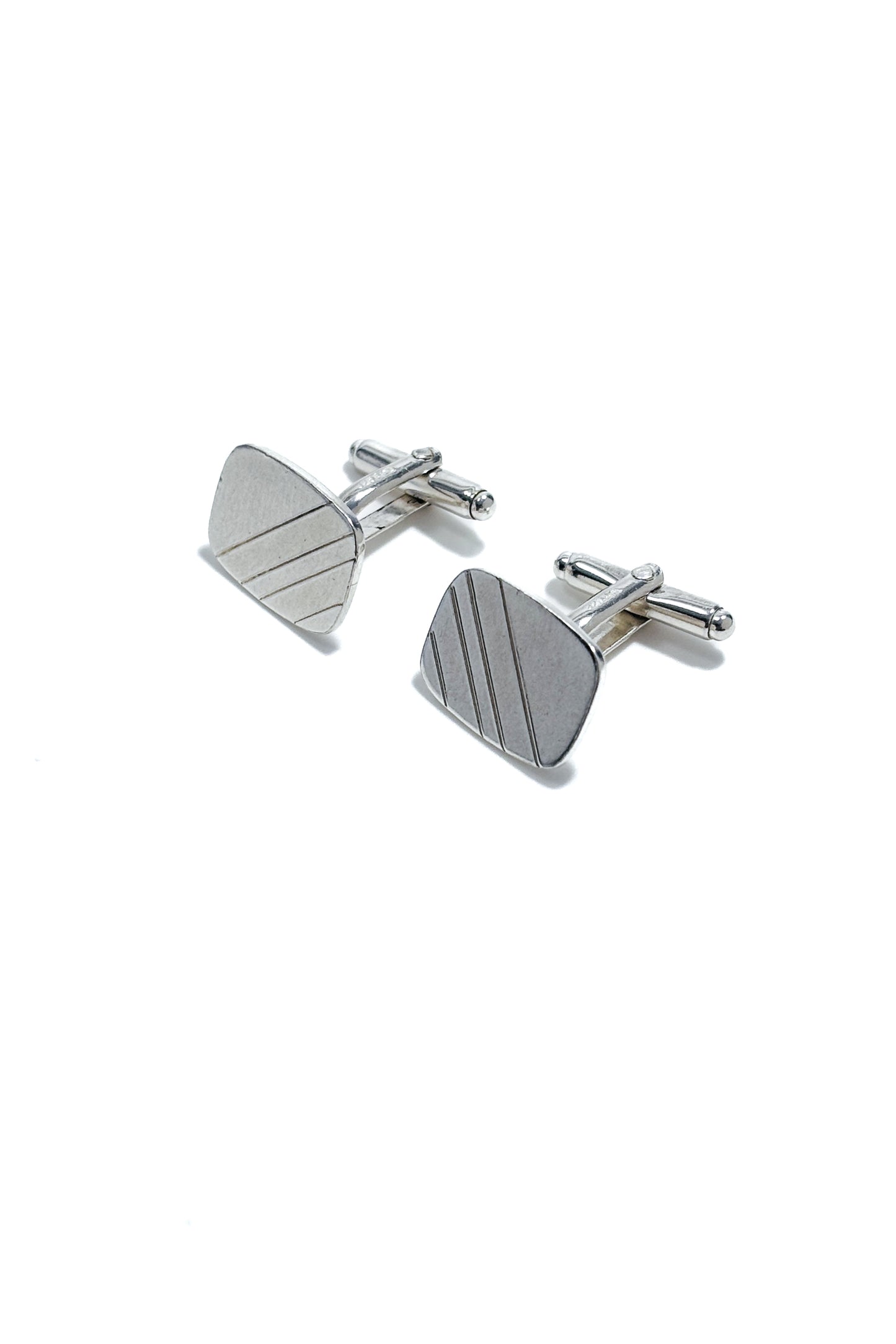 925 silver engraved line design cufflinks.