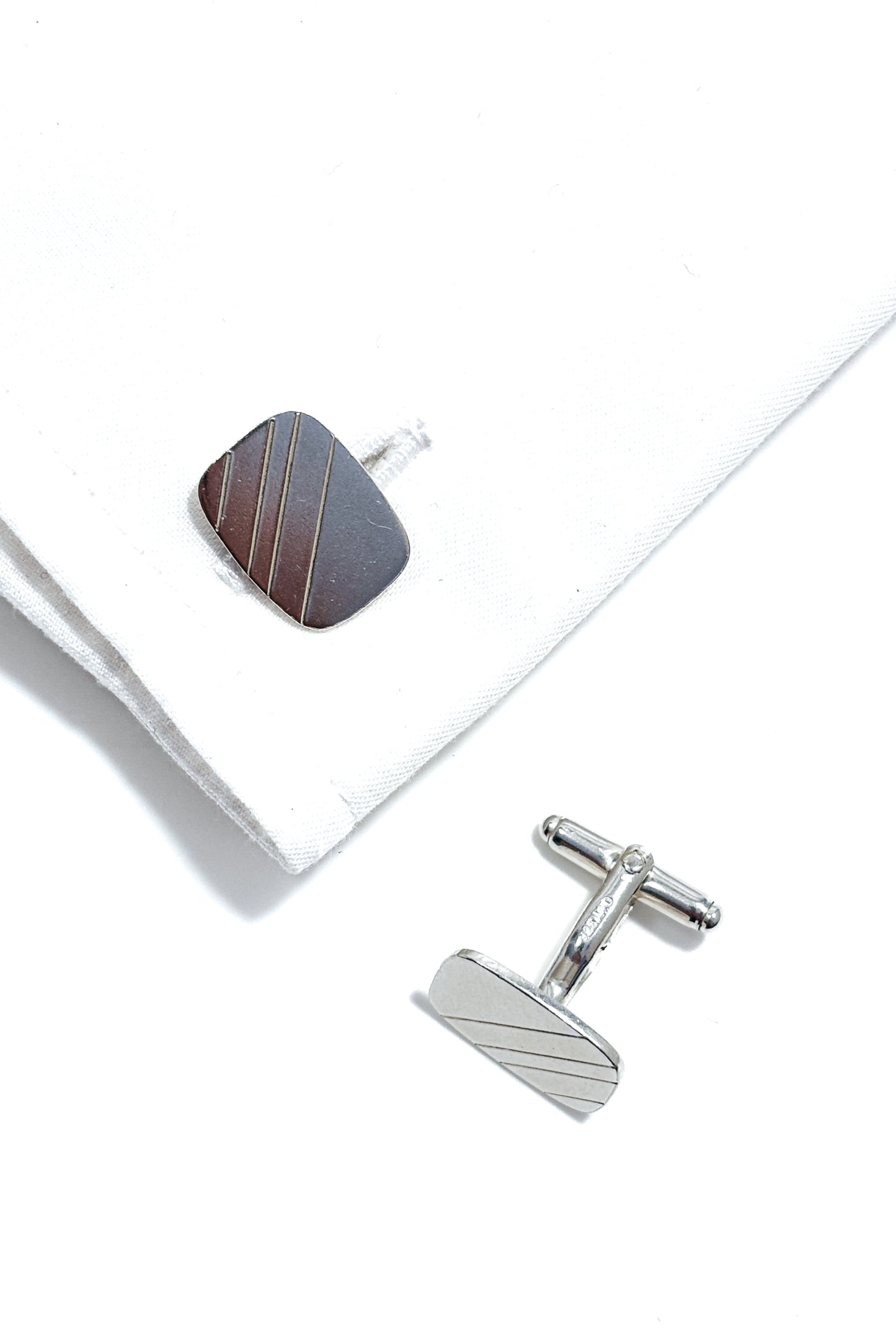 925 silver engraved line design cufflinks.