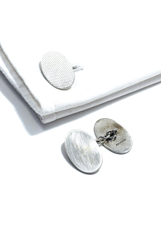 925 silver engraved dotted design cufflinks.