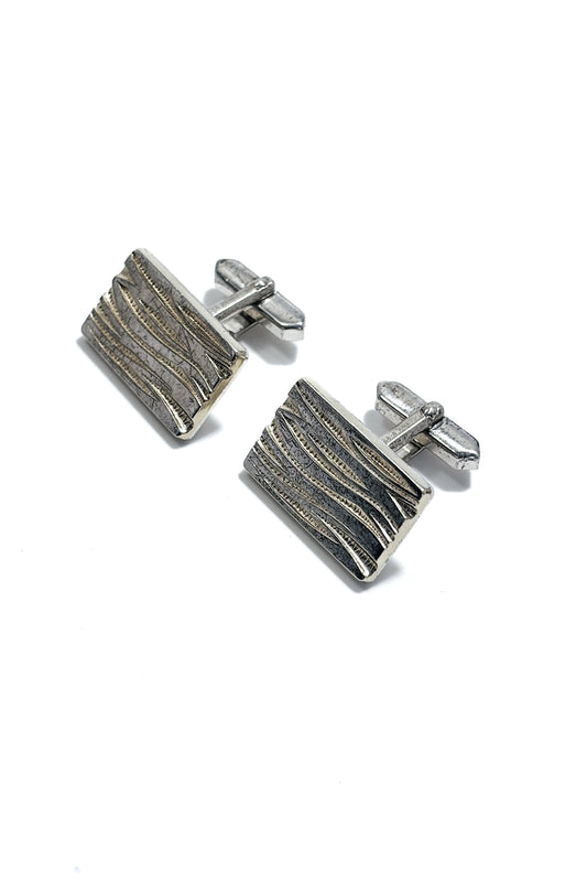 925 silver gold plated geometric design cufflinks.