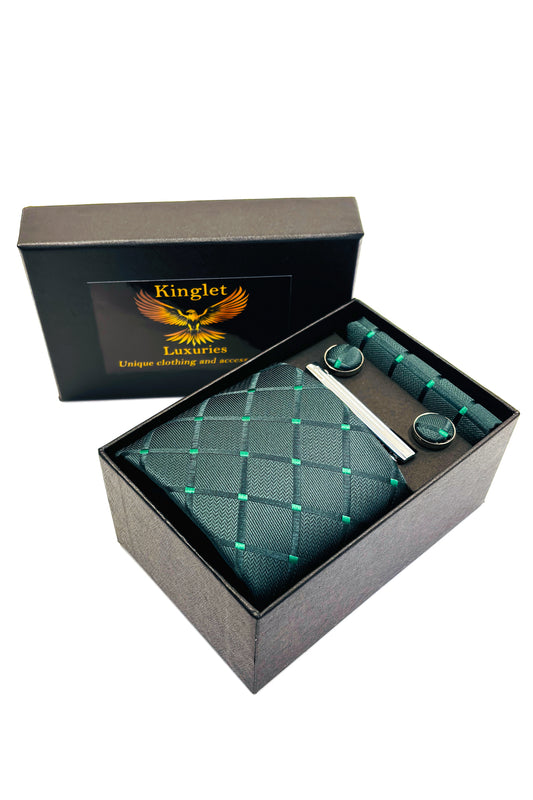 Green geometric gift set.