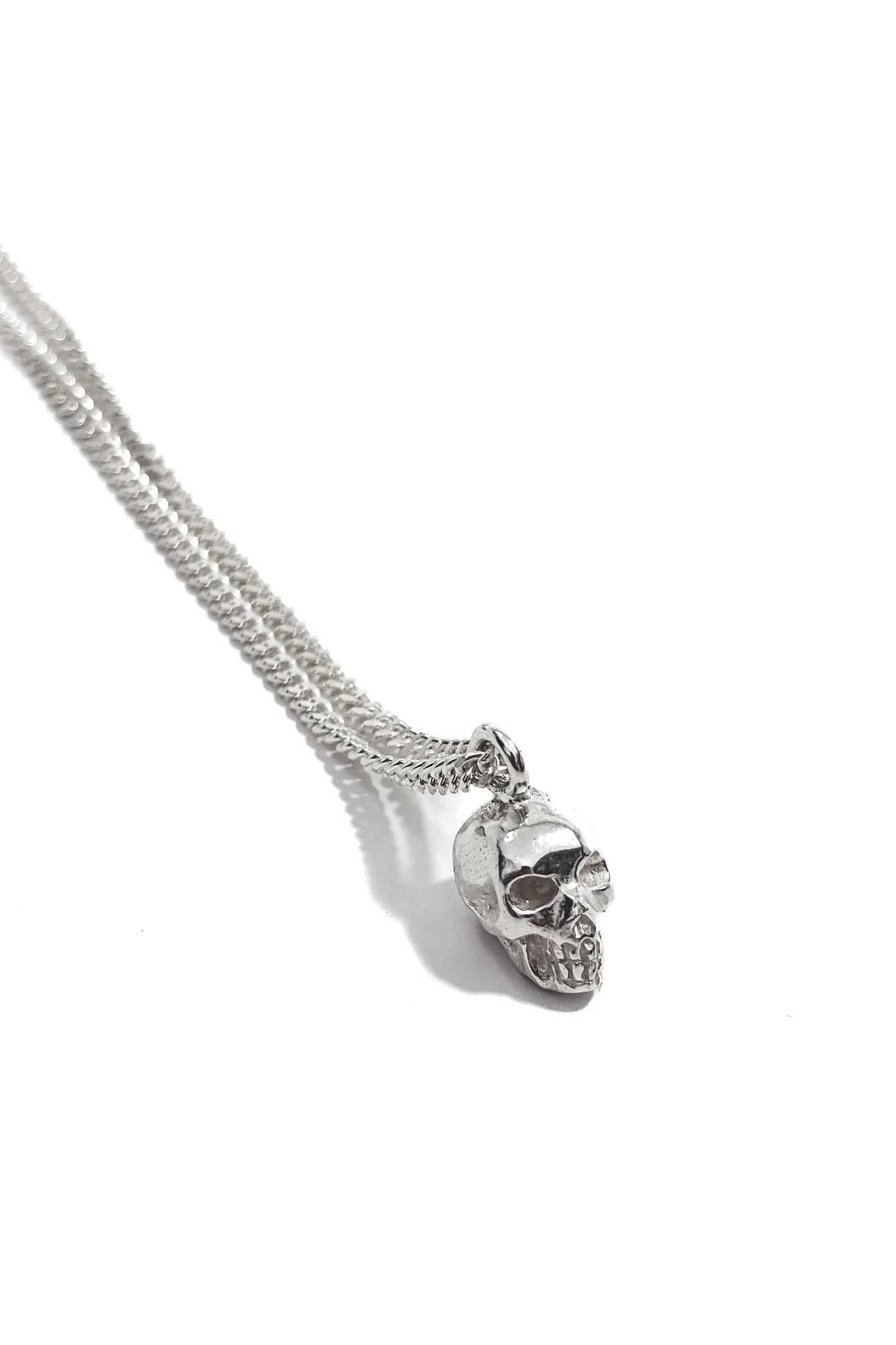 Skull 925 silver pendant.