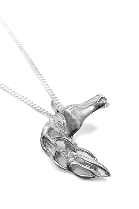 925 silver horse head pendant.