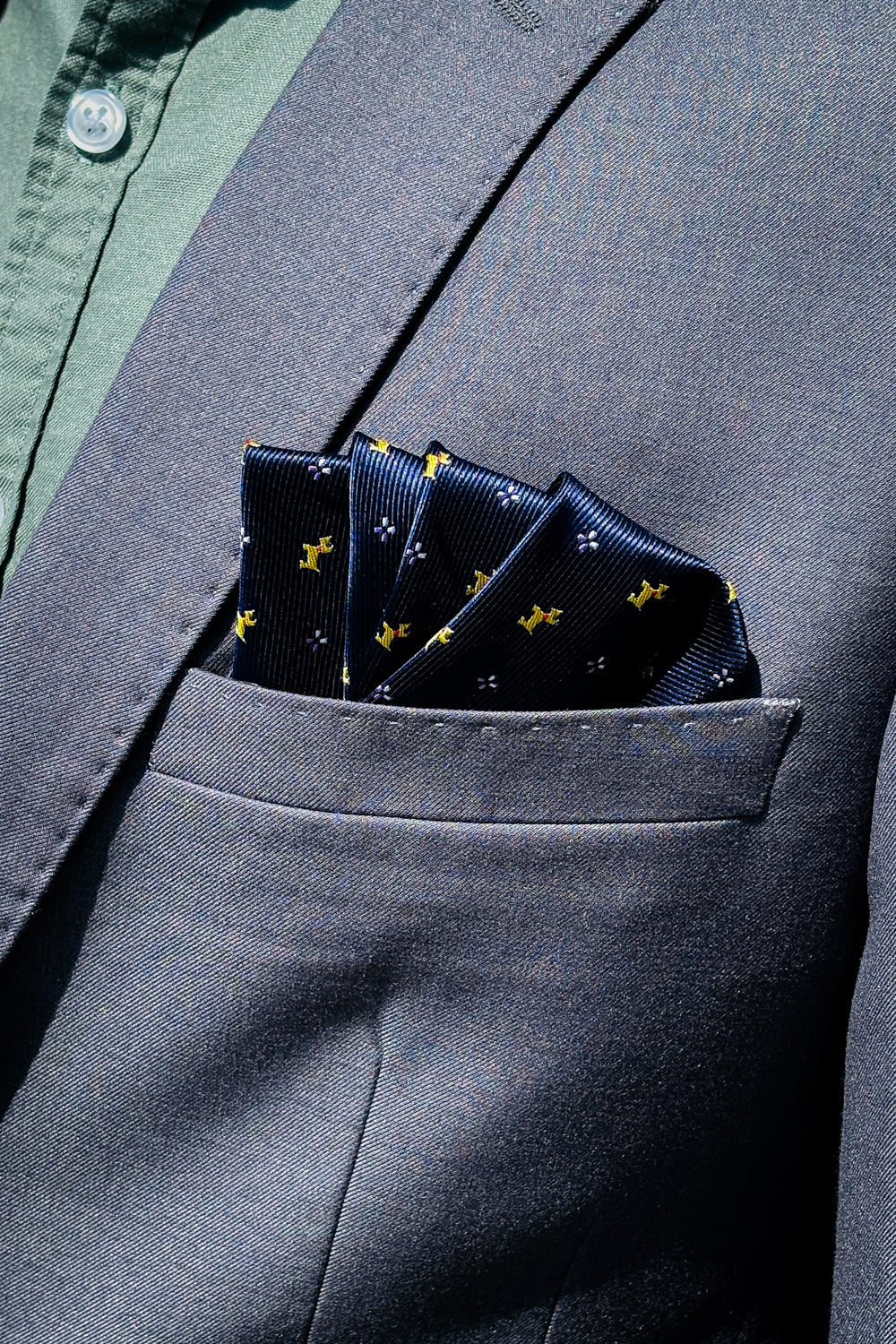 Navy Blue & Yellow Scottie dog pocket square.
