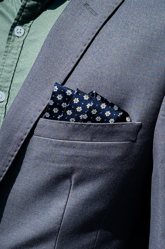 Navy blue & white daisy design pocket square.