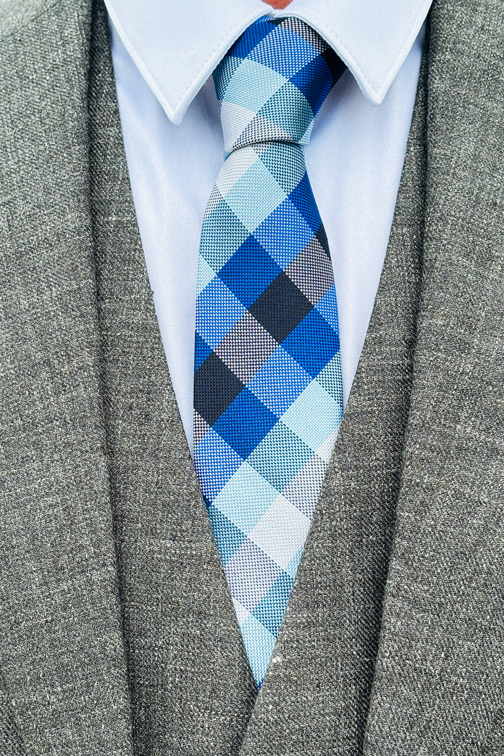 Blue, white & black check slim 6cm tie.