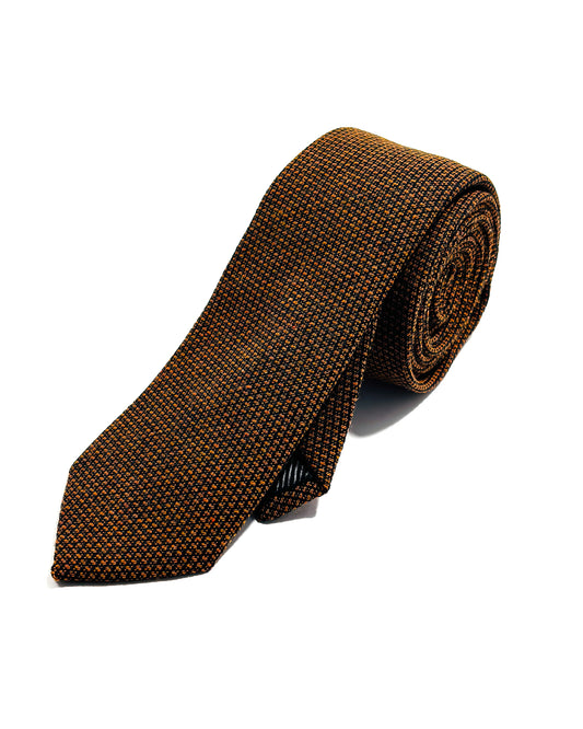 Slim 6cm brown textured tie.
