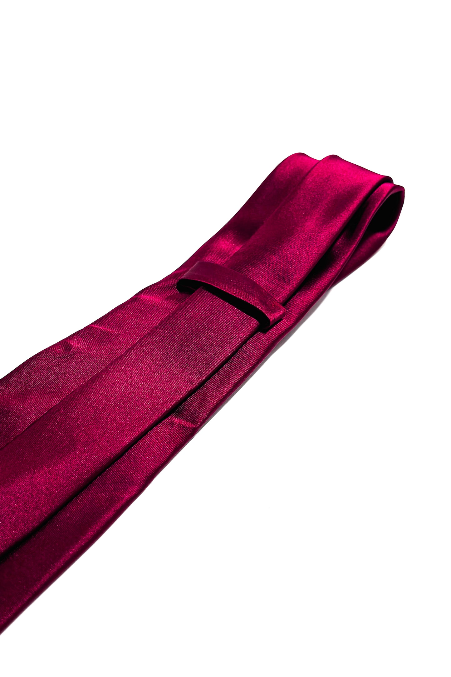Burgundy silk finish 8cm tie.