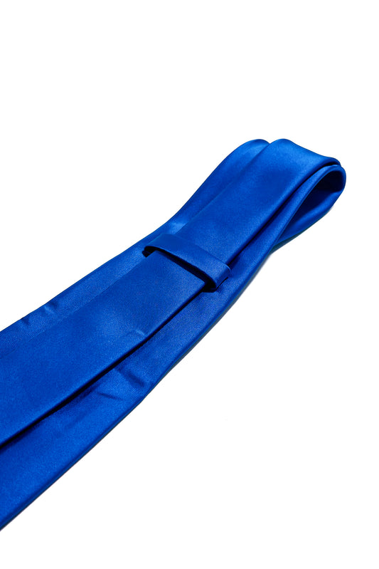 Dark blue silk finish 8cm tie.