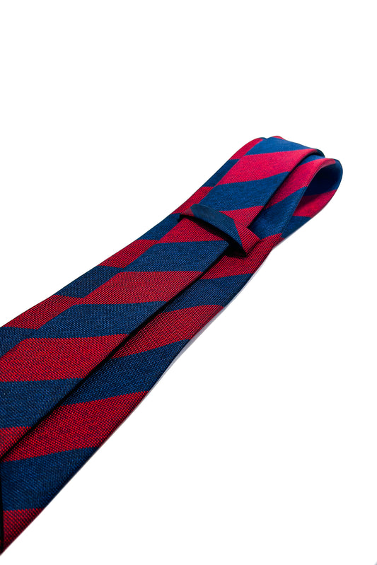 Blue & Red striped 8cm tie.